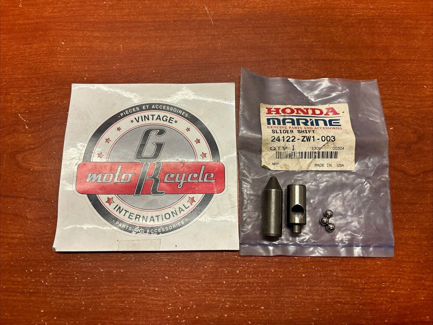 NOS Honda 1997 BF75 BF90 SHIFT SLIDER 24122-ZW1-003 H185