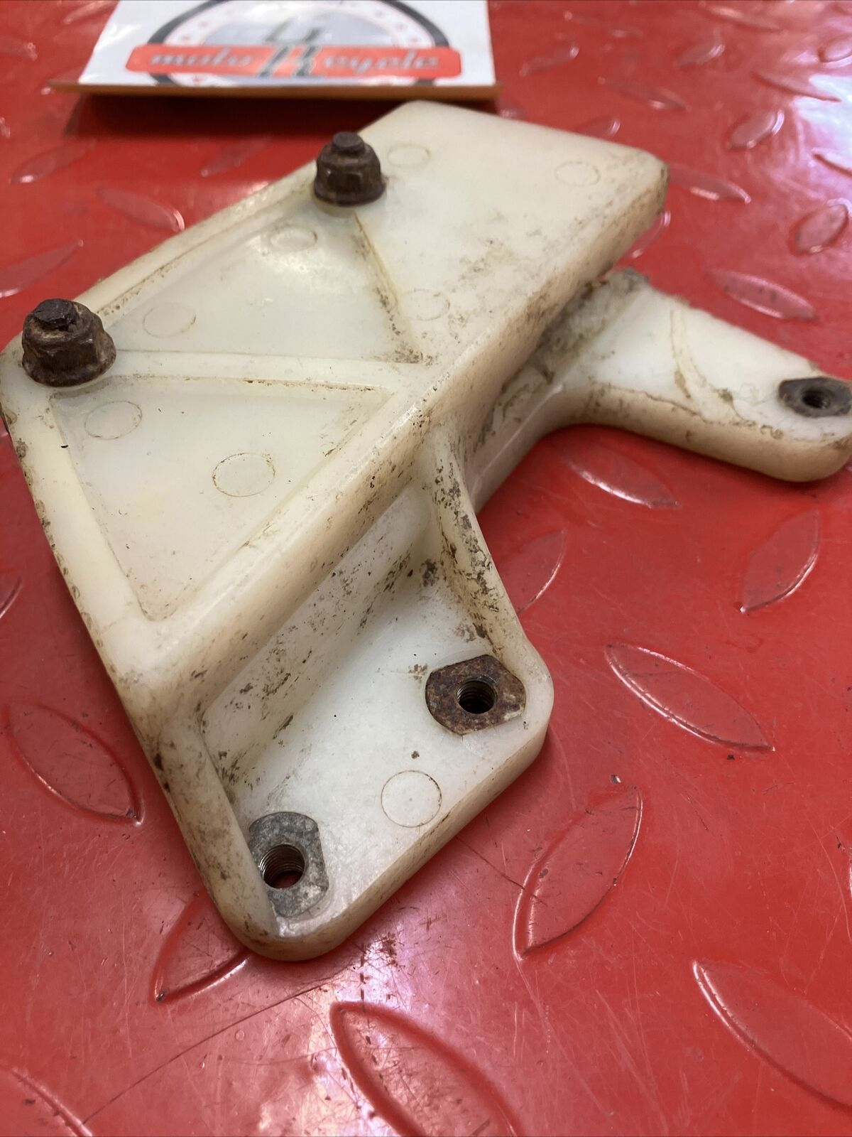 Honda CR250R 1984 chain guide guard CR125R CR500R 3