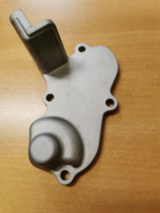 NOS YAMAHA HOUSING 4JY-11991-01-00 Y38