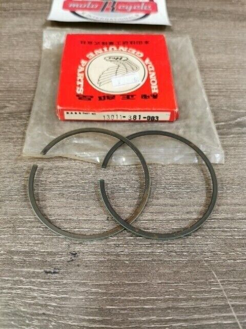 NOS HONDA CR250M MR250 1975 RING SET PISTON 13011-381-003 H89