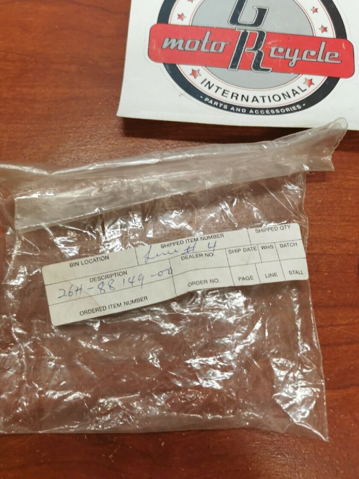 NOS Yamaha XVZ12 XVZ13 PLATE WASHER 26H-88149-00-00 SUB. 90202-17211-00 Y71