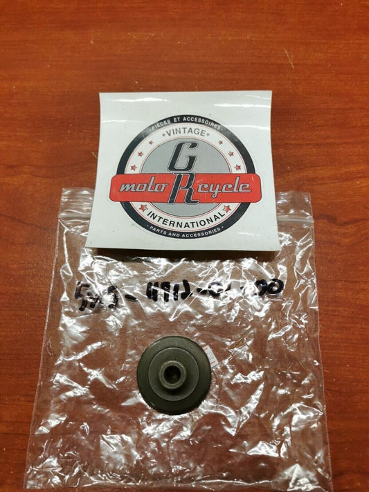 NOS Yamaha YZ80 YZ250 YZ125 WR250 GOVERNOR WEIGHT RETAINER 5X5-11912-01-00 Y93