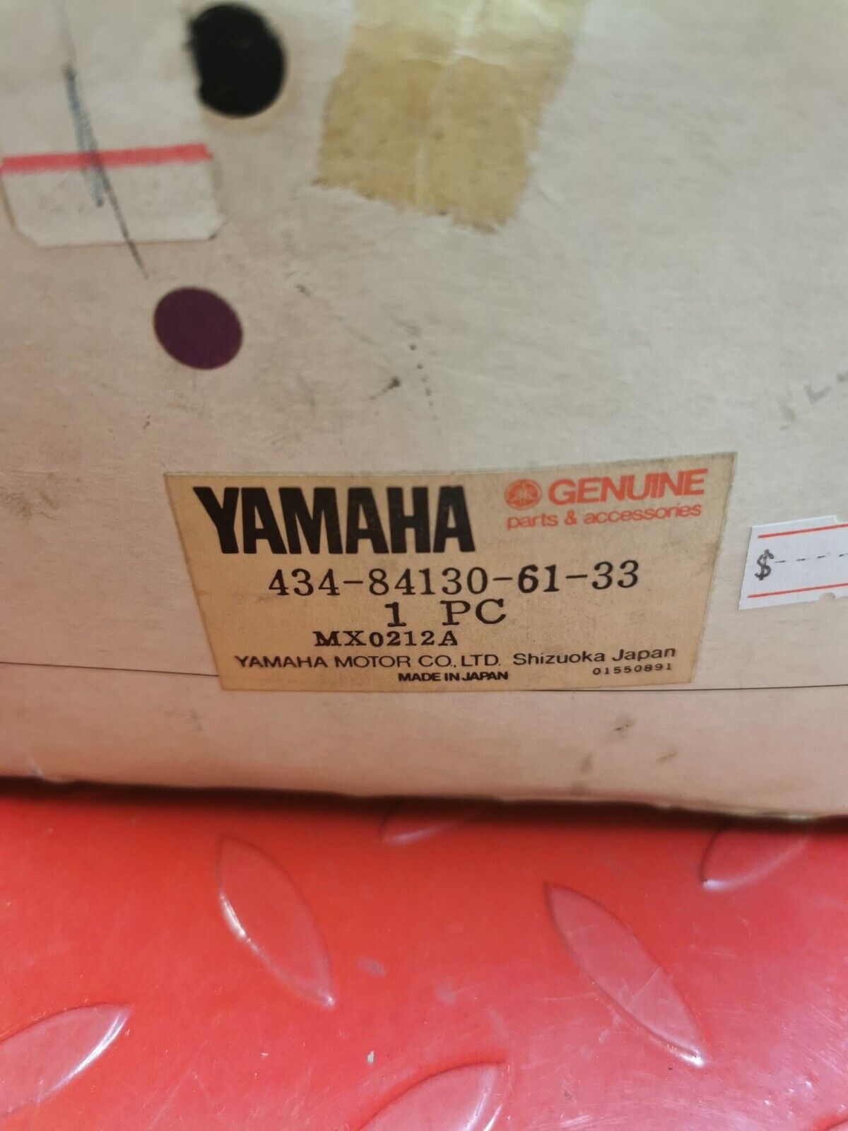 NOS Yamaha 1980 1981 TT500 HEADLIGHT BODY COVER COWL 434-84130-61-33 Y11