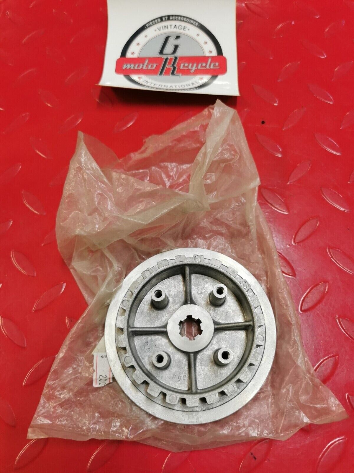 NOS Yamaha GT80 MX80 RD60 CLUTCH BOSS 353-16371-00-00 Y22
