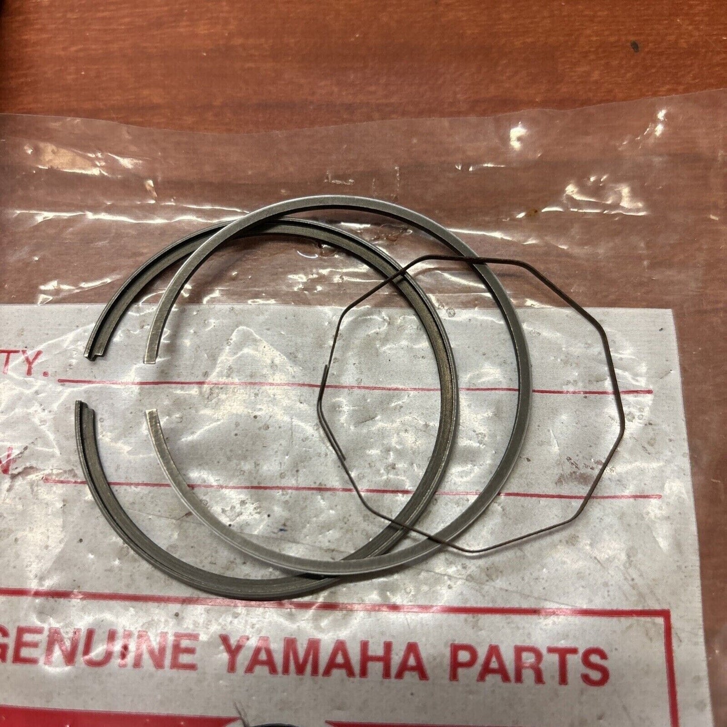 NOS Yamaha DT125 TY125 PISTON RING 0.25 444-11610-10-00 Y174