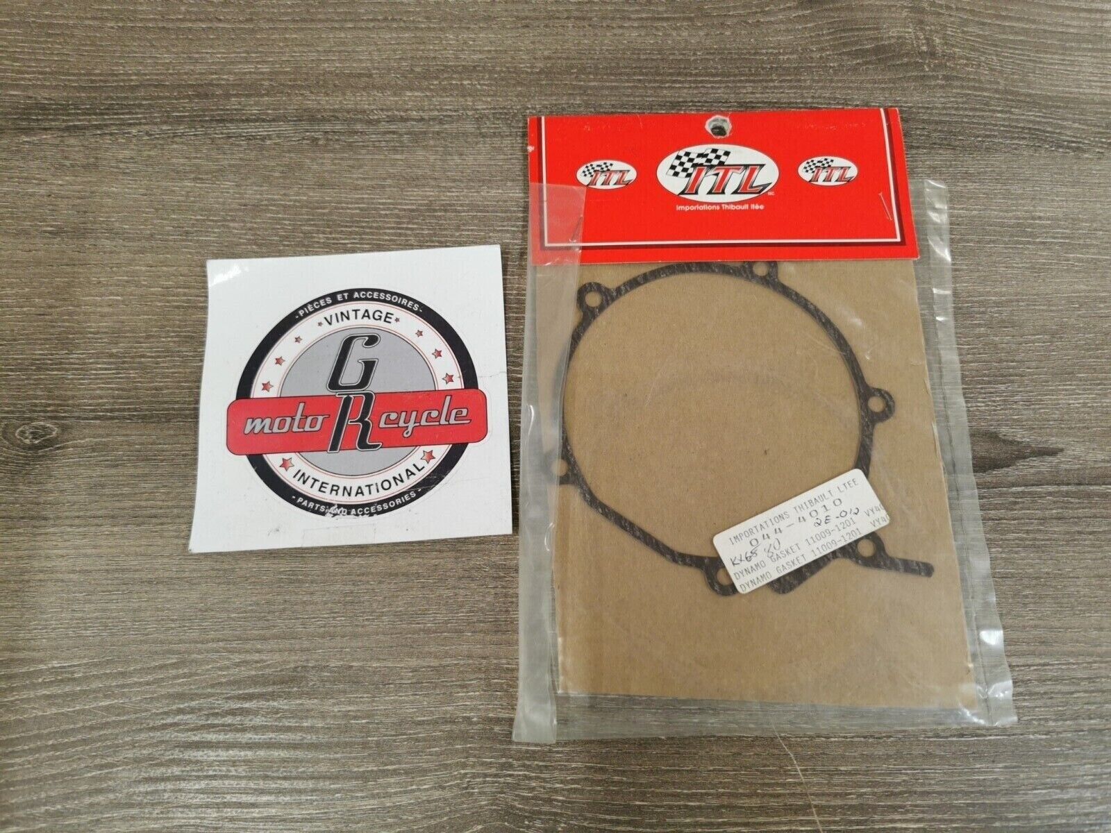 NOS ITL Kawasaki KX80 GASKET LH ENGINE COV  044-4010 J28