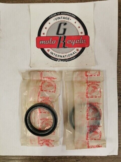 NOS HONDA CR250 CR480 1982 OIL SEAL QTY 2 91255-KA4-701 H101