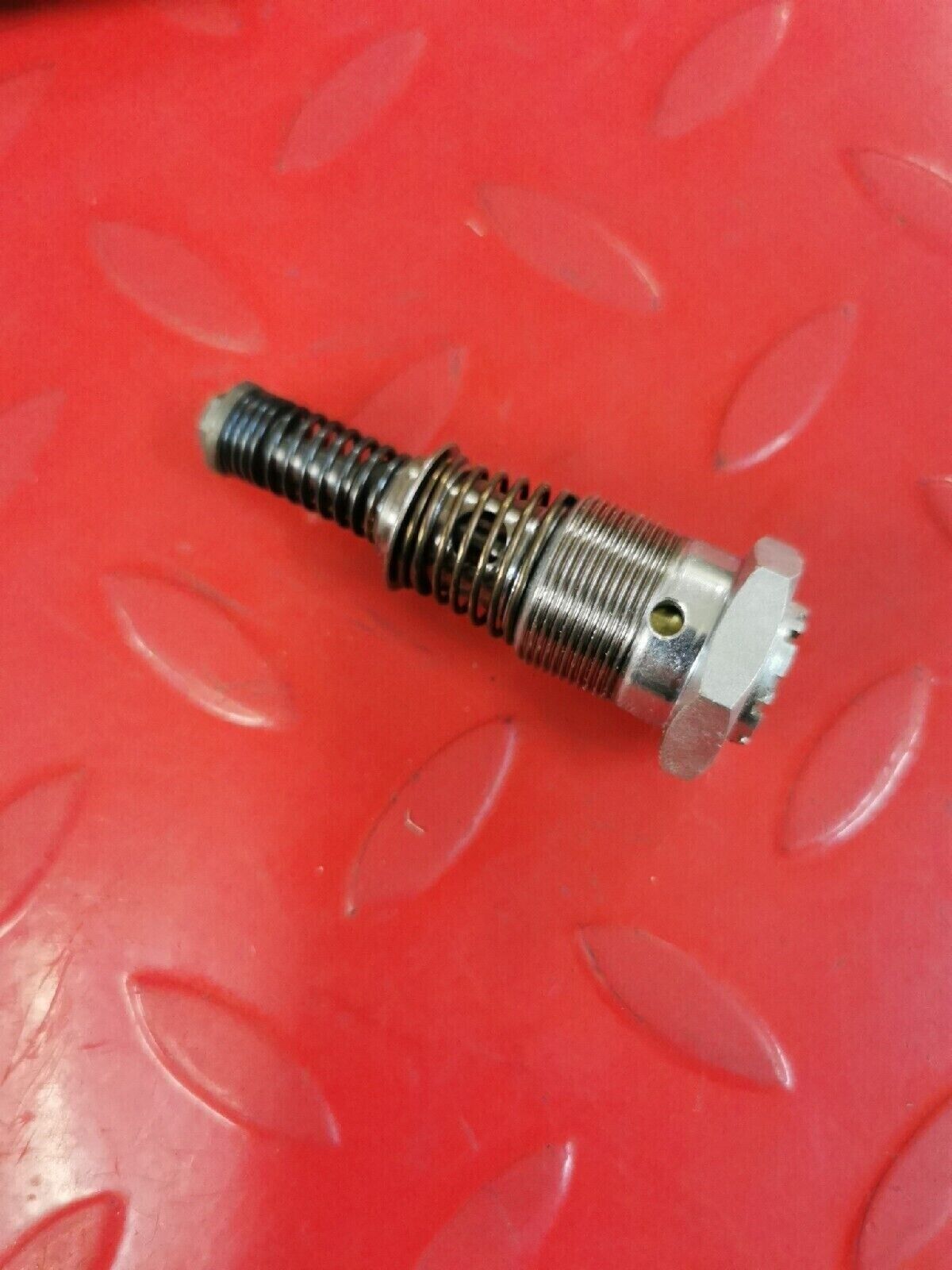NOS HONDA CR250R CR500R 1985 BOLT CENTER SHOWA 51441-KA4-831 H38