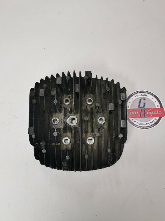 Suzuki PE175 1982 cylinder jug barrel head cover 1983 1984