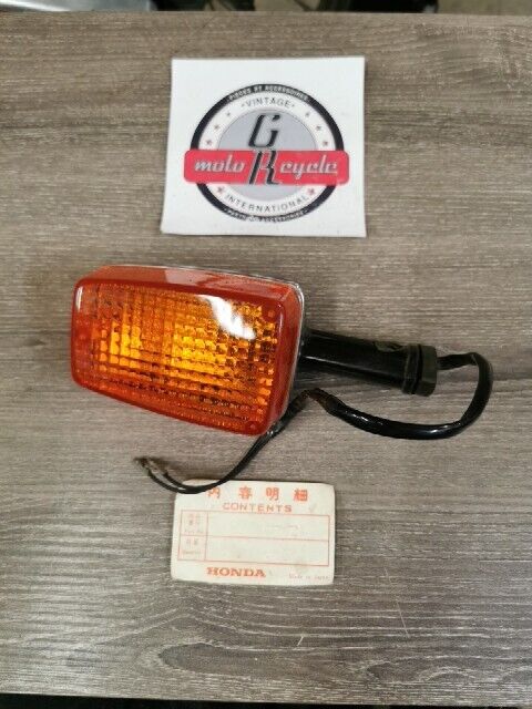 NOS HONDA CB750F 1979 TURN SIGNAL WINKER ASSY R RR 33600-445-671 H83