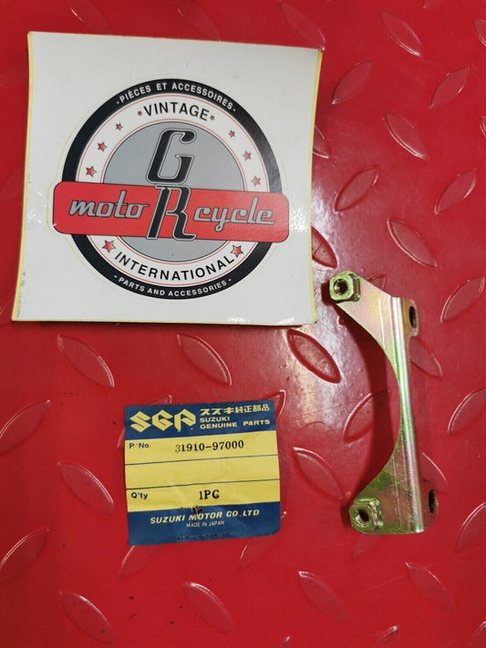 NOS SUZUKI BRACKET 31910-97000 S2