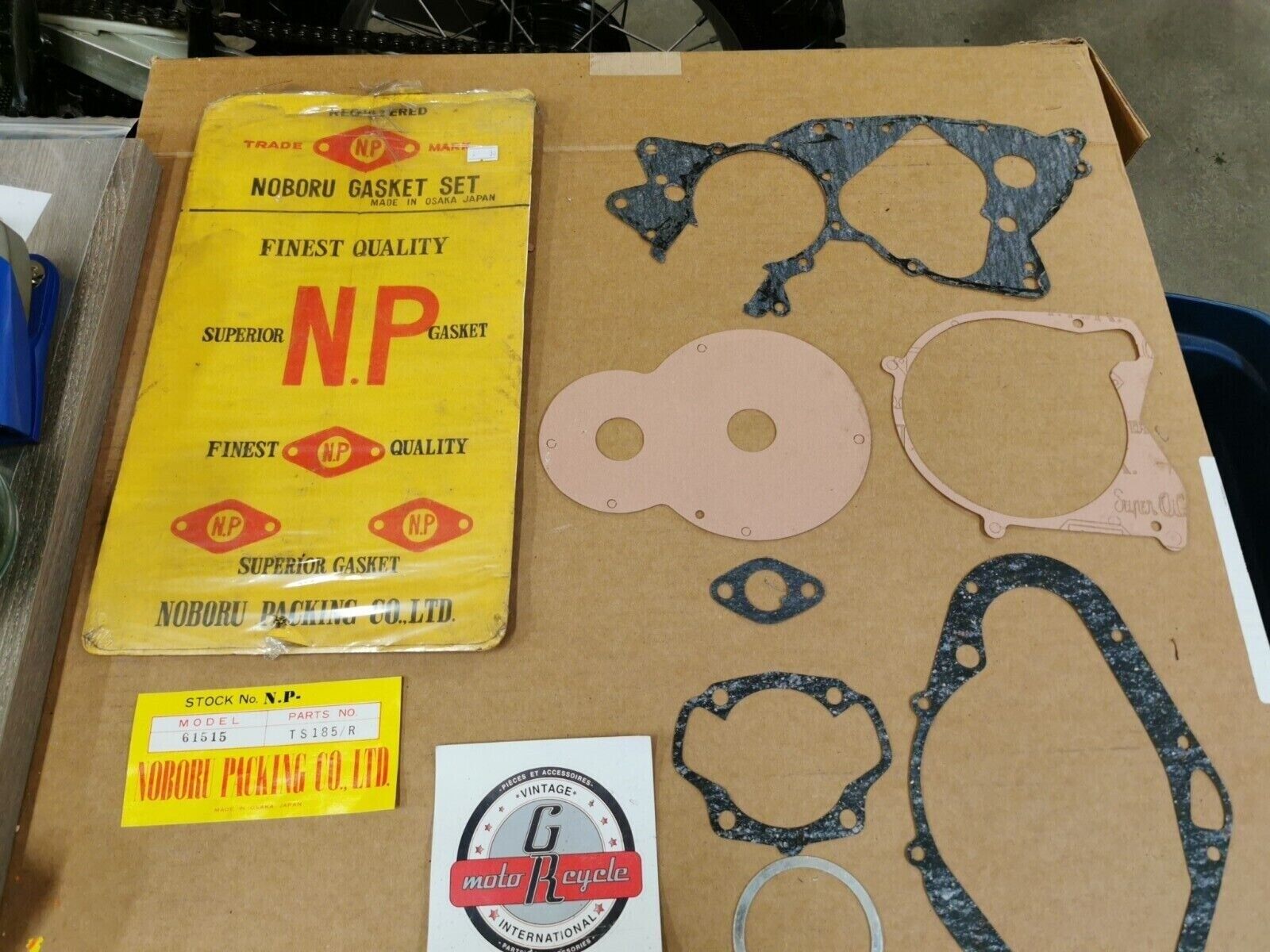 NOS NOBORU SUZUKI TS185R GASKET KIT INCOMPLETE SET 61515 J49