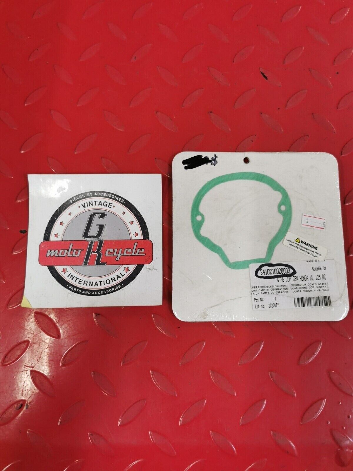 NOS HONDA XL125  Alternator Cover Gasket  S410210028003 J14