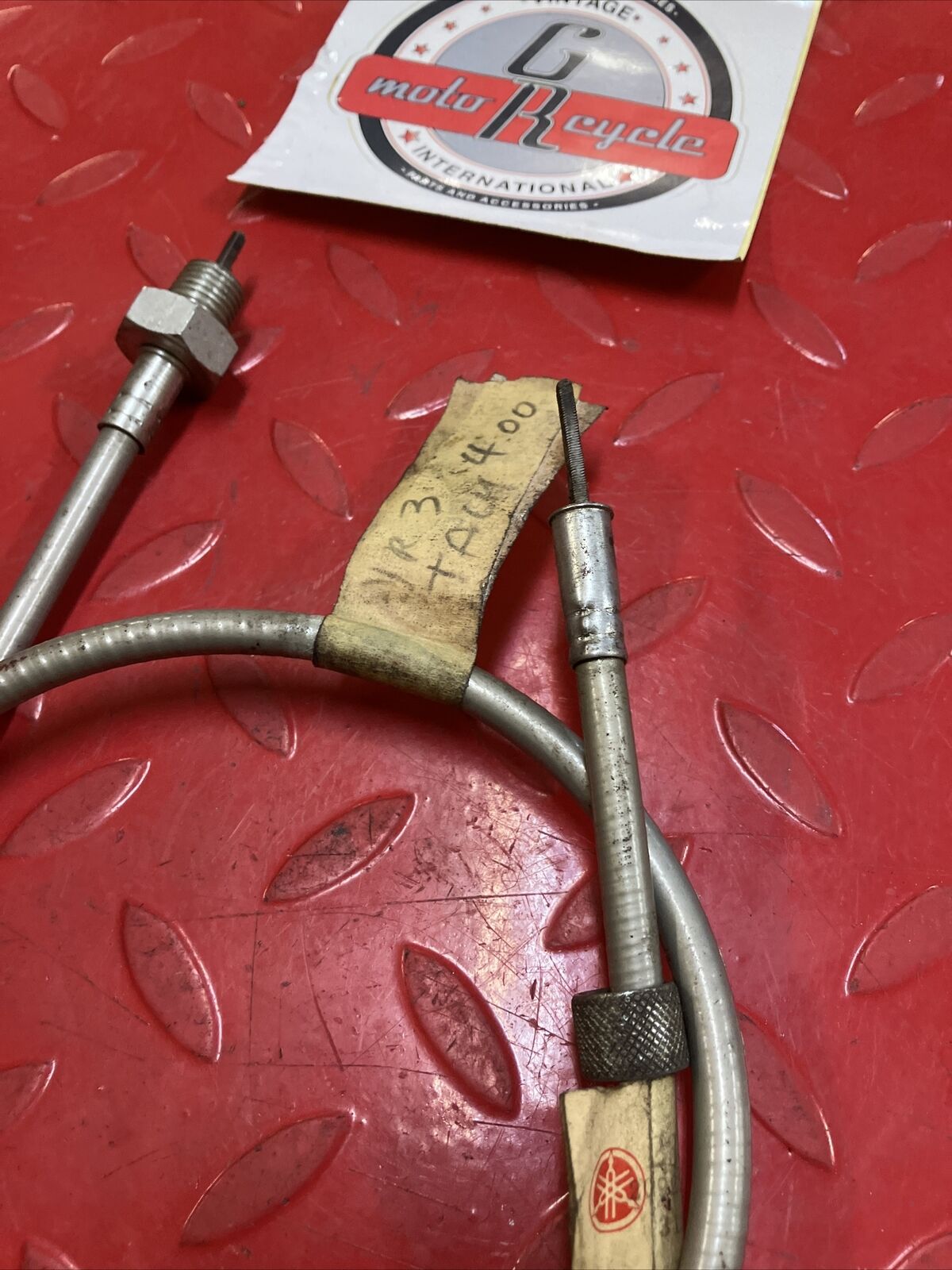 NOS Yamaha DS6 1969 1970 R3 TACHOMETER CABLE 235-83560-01-00 Y35