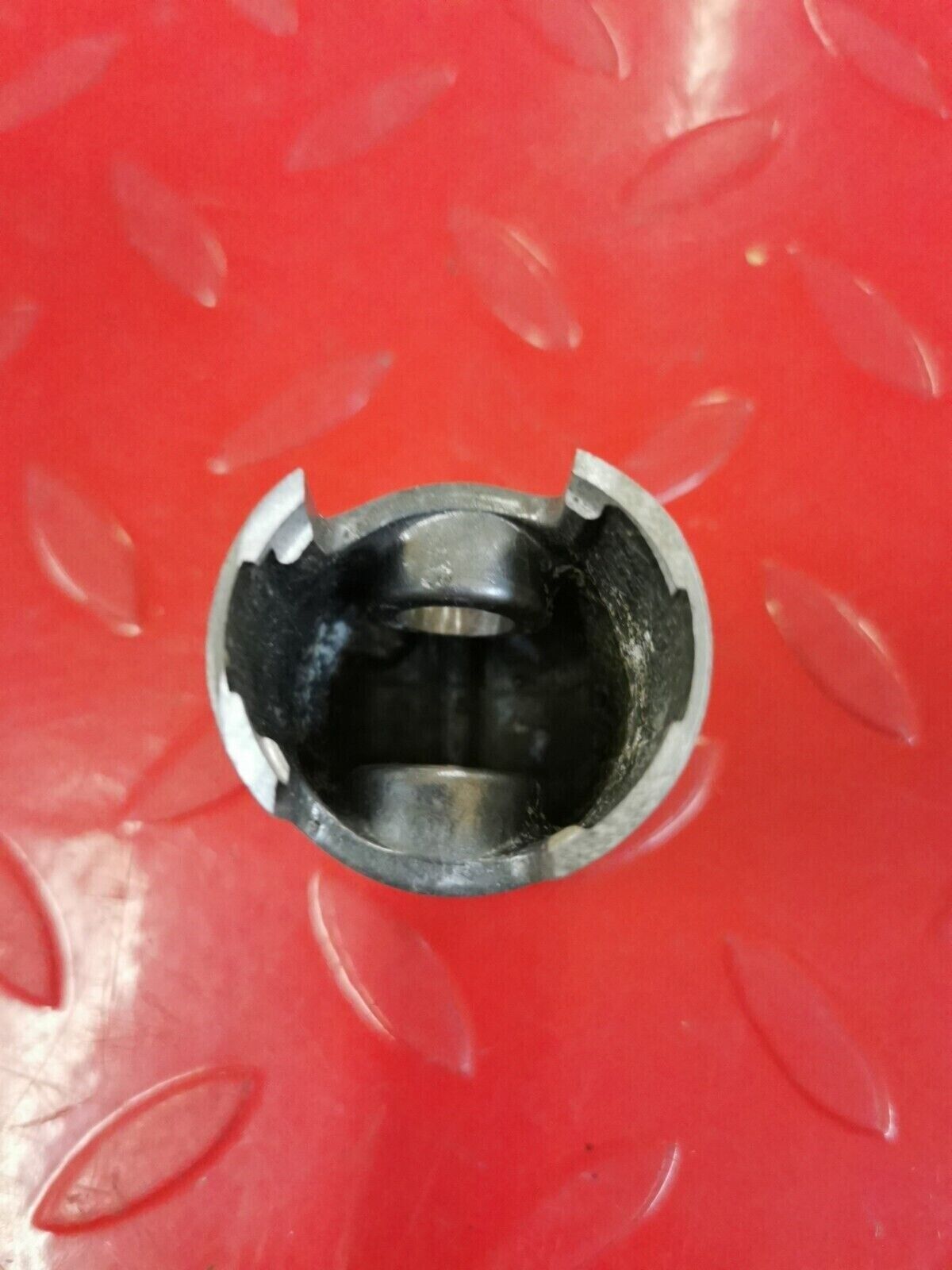 NOS YAMAHA YL1 YL1E   1966 1967  PISTON 0.25   134-11635-00 Y50