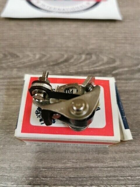NOS MGW HONDA CB350 F CB400 LEFT  IGNITION CONTACT POINTS 30204-333-004 J60