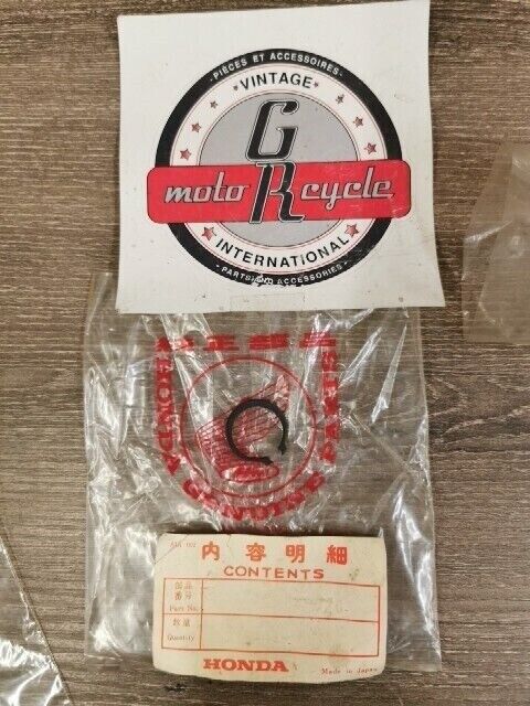 NOS HONDA SET RING 20MM 90605-200-000  H83