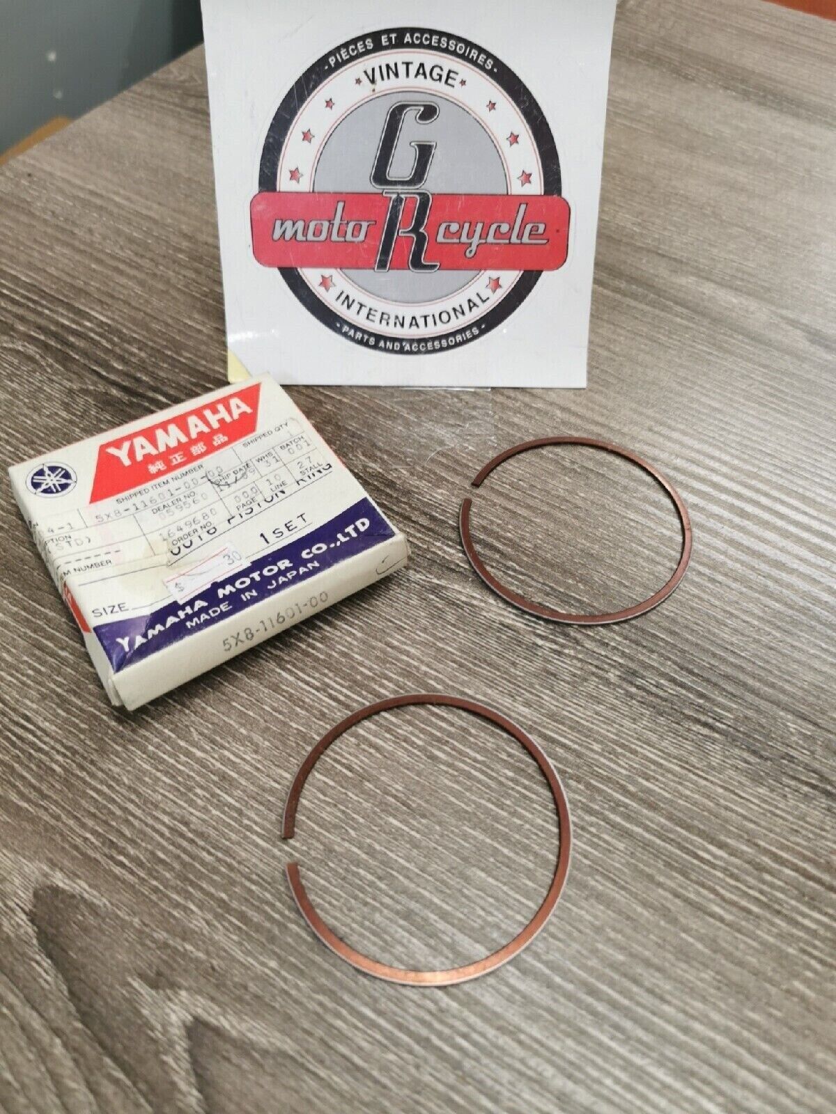 NOS YAMAHA PISTON RING SET 2W6-11601-00 SUB 5X8-11601-00-00 SUB 3JM-11601-00 Y53