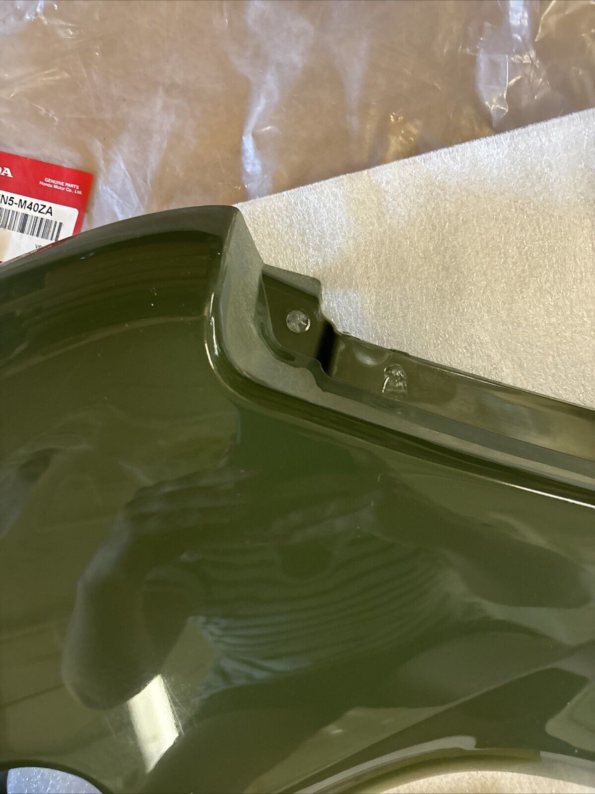 NOS HONDA 2004 - 2006 TRX350 LEFT TANK SIDE COVER 83600-HN5-M40ZA