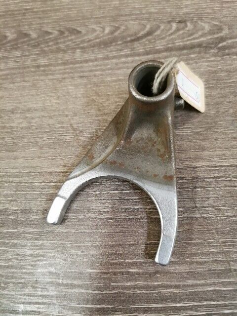NOS HONDA GL1000 GL1100 FORK LEFT GEARSHIFT 24213-371-000 SUB 24213-463-000 H76