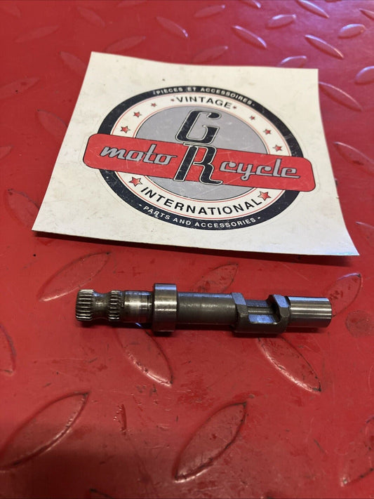 Suzuki RM125 1983 clutch actuator release cam arm shaft 1982 1984 1981 1985