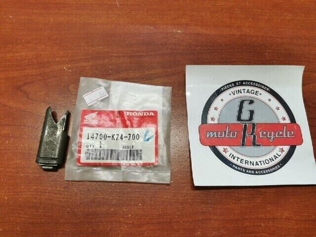 NOS Honda 1990 1991 CR125R LEFT EXHAUST VALVE 14700-KZ4-700 H80