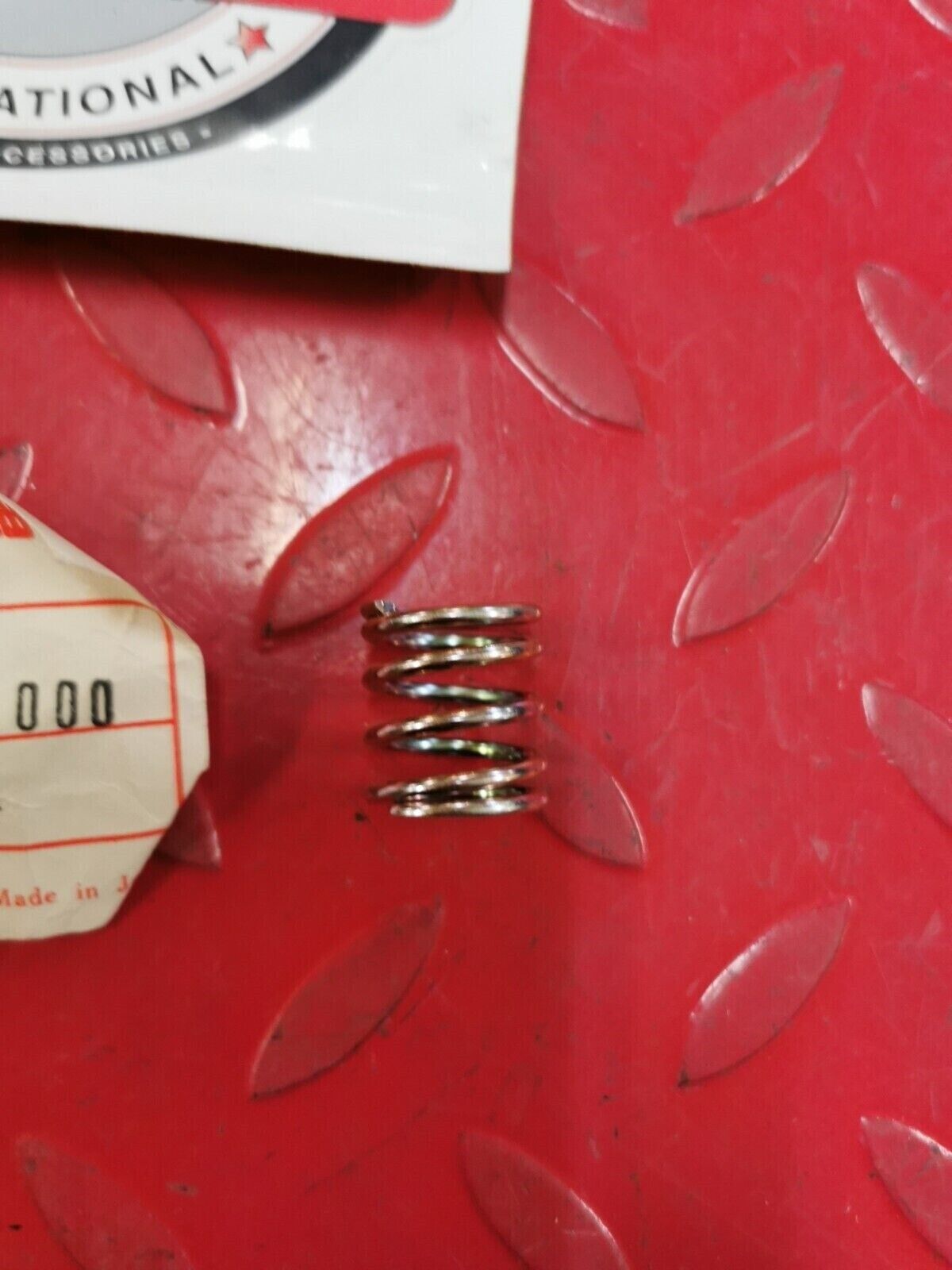 NOS Honda CB450 SL350 CL450 CB750 CL350 SPRING SEAT 17526-300-000 H32