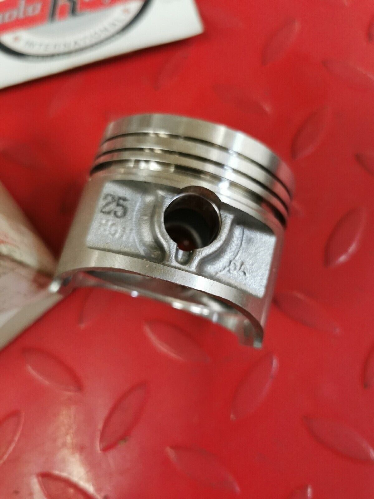 NOS HONDA ATC200X 1983 - 1985 PISTON 0.25 13102-965-000 H40