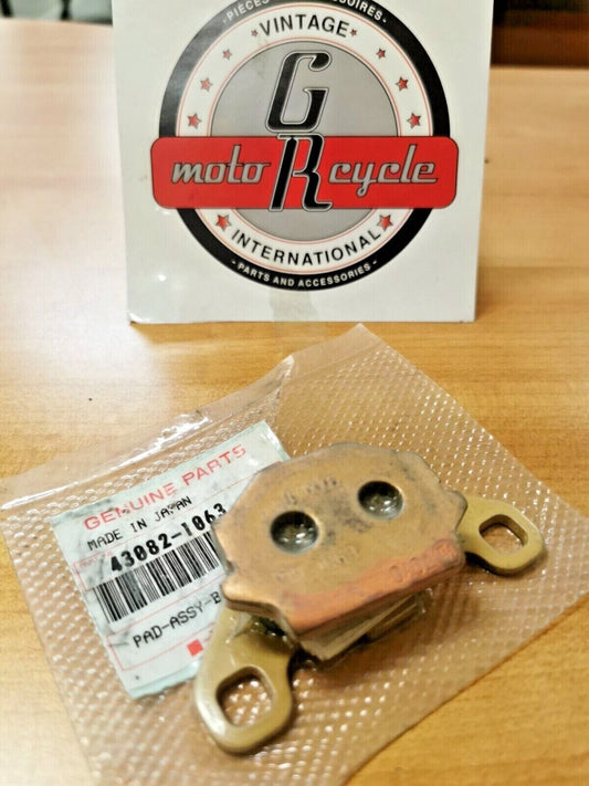 NOS KAWASAKI  KLF300 1988 - 1990 BRAKE PAD 43082-1063  K7