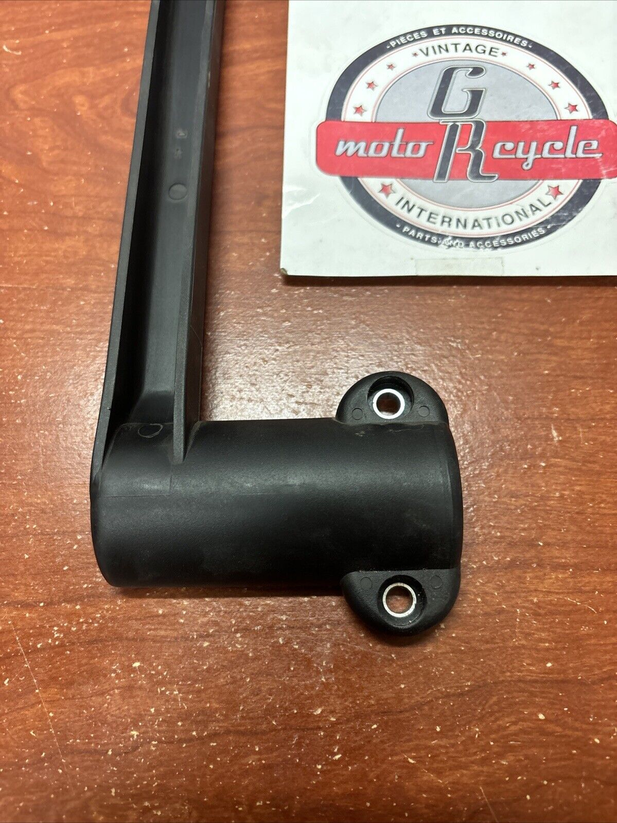 NOS Honda HHT25S UMK422 UMK431 LOOP HANDLE BAR 53122-VF9-G41 H175