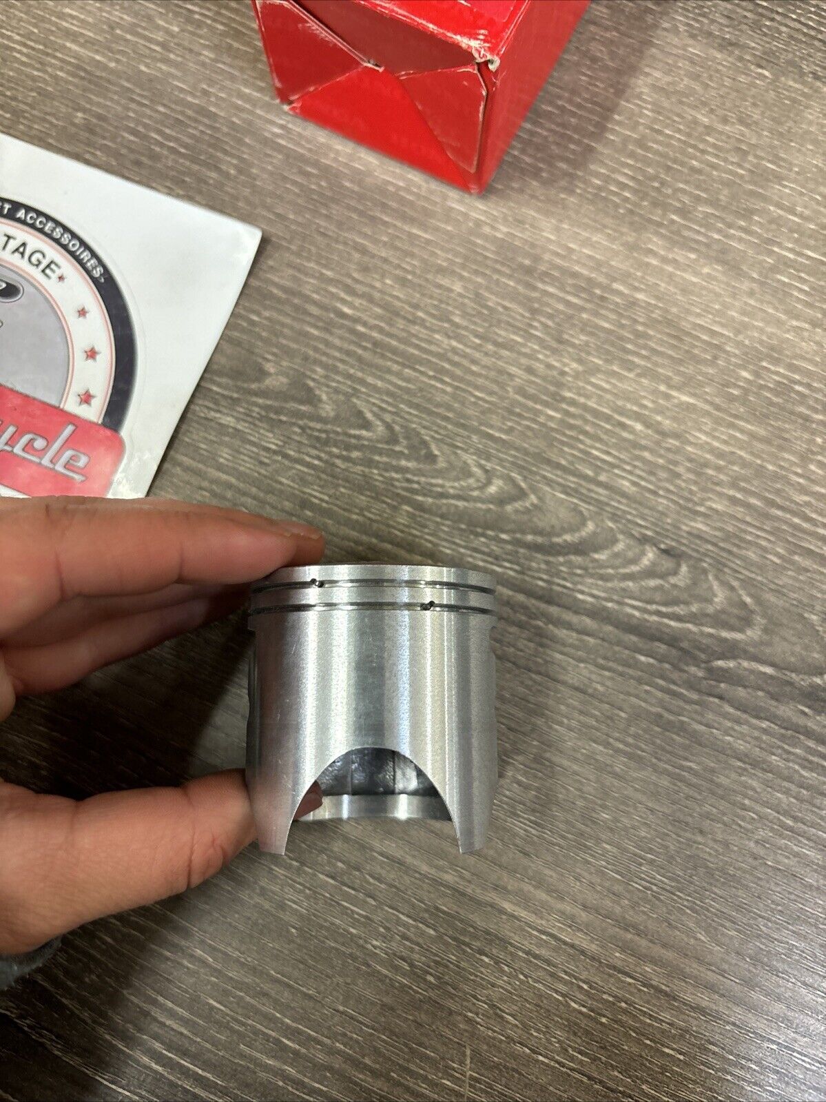 NOS Honda 1984 CR80R PISTON O/S 0.25 13102-GC4-730 H137