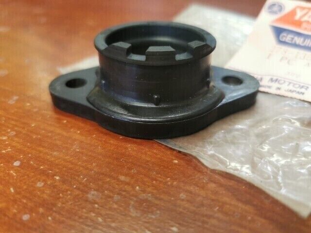 NOS Yamaha DS7 R5 TA125 JOINT 278-13555-00-00 Y141