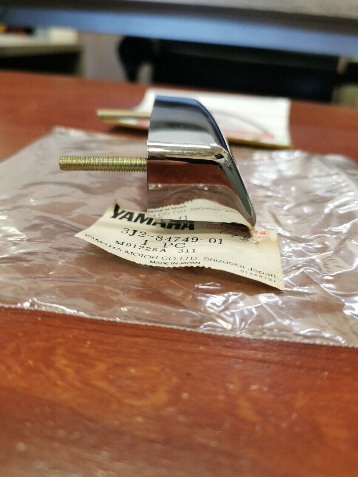 NOS Yamaha 1980 1981 XS850 XS1100 LICENCE LIGHT BODY 3J2-84749-01-00 Y86