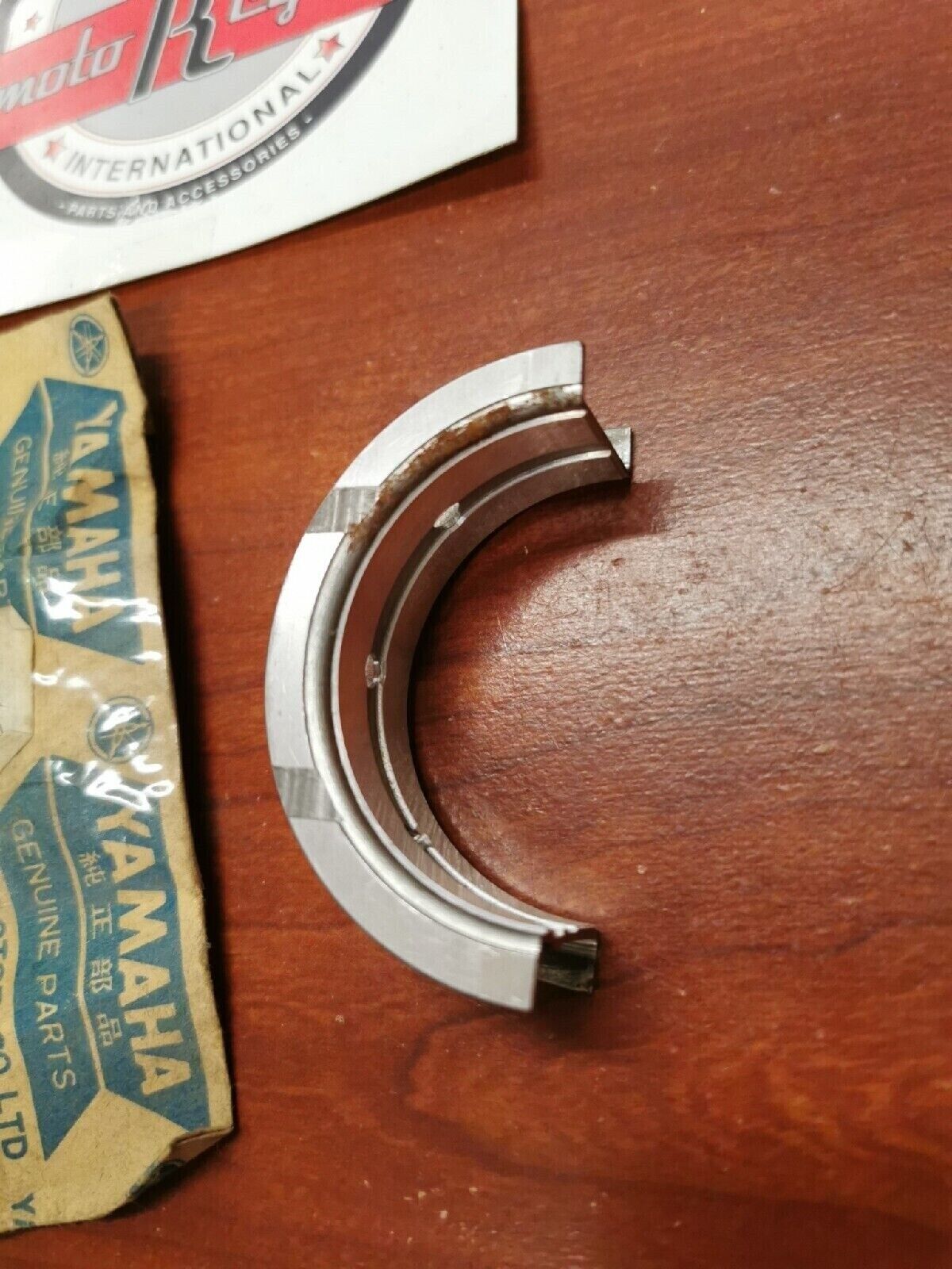 NOS Yamaha XS750 CRANKSHAFT PLANE BEARING 2 1J7-11417-30-00 Y70