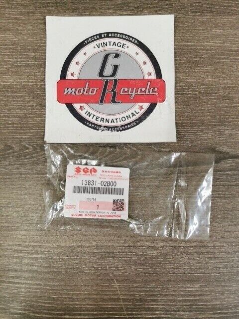 NOS SUZUKI DR250 1990 - 1993 DR250SE DR350 RM125 RM250 BOLT WING 13831-02B00 S51