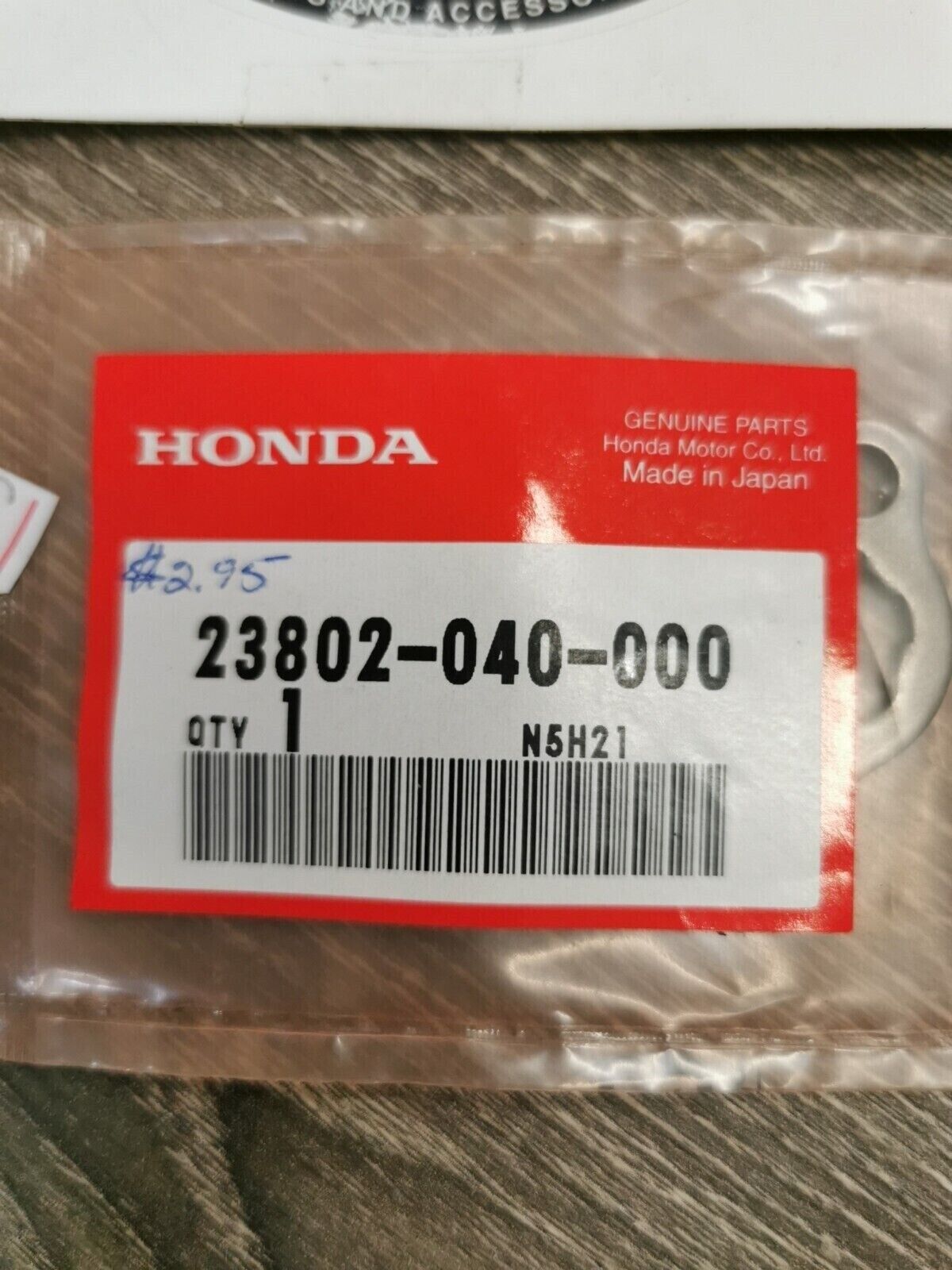 NOS HONDA PLATE 23802-040-000  H54