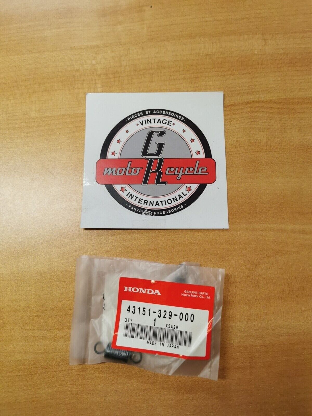 NEW NOS Honda ATC90 CB250 CM200 CR125 CR250 BRAKE SHOE SPRING 43151-329-000 H26