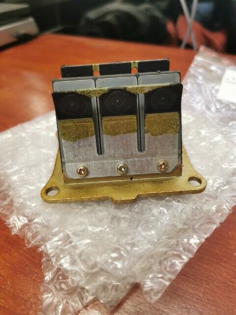NOS Honda 1990 1991 CR125R REED VALVE 14100-KZ4-700 H80