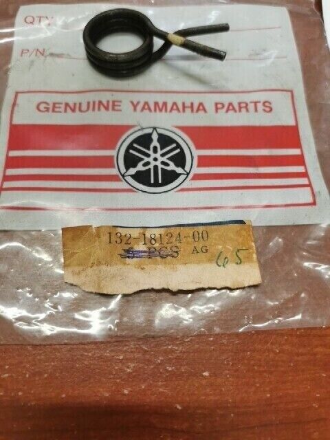 NOS Yamaha FS1 AS2 AT1 TORSION SPRING 132-18124-00-00 SUB 90508-32207-00 Y120