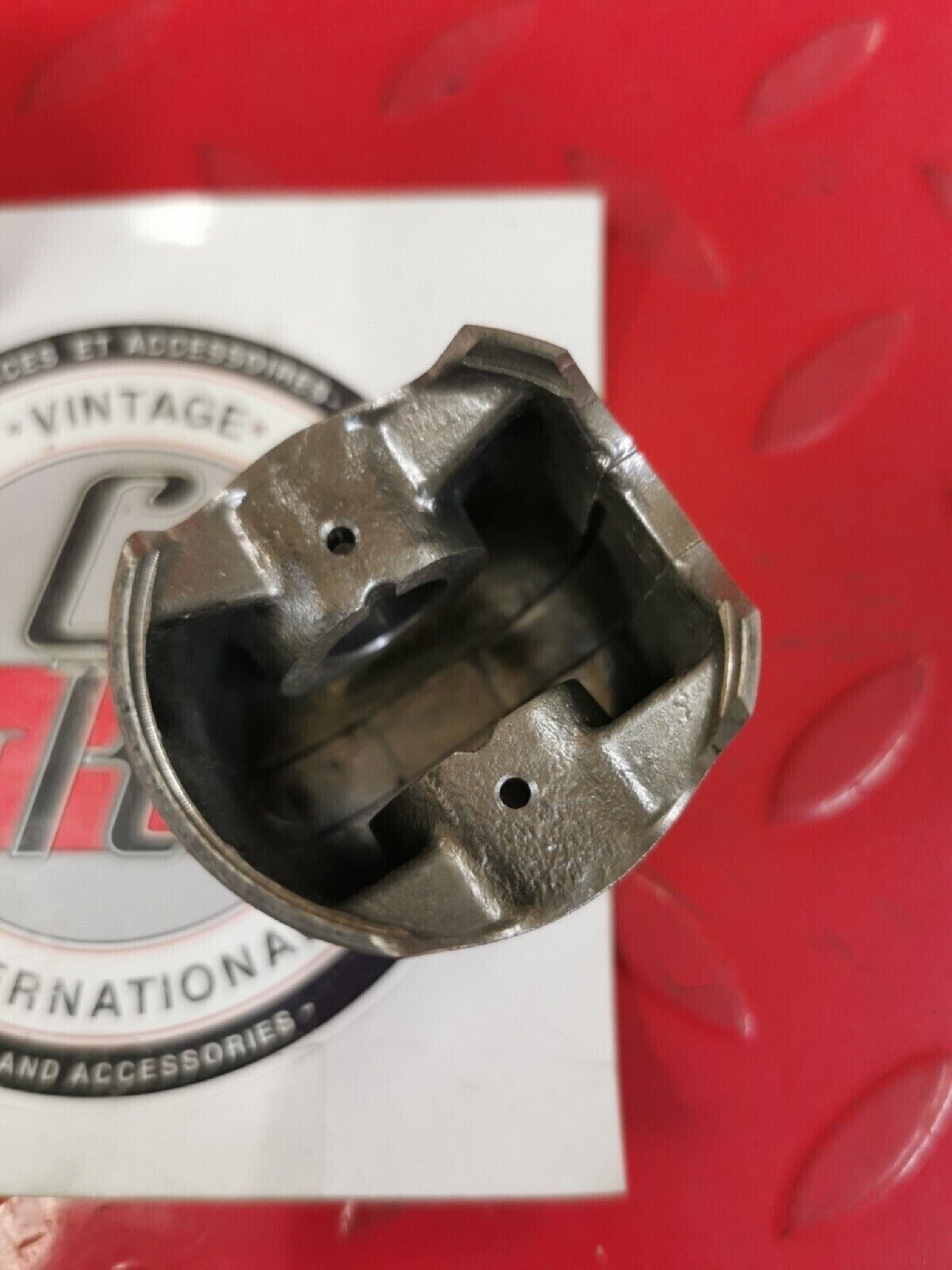 NOS HONDA CR80R 1985  PISTON 13101-GC4-671  H38