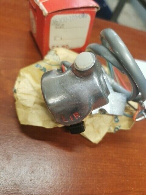 NOS Honda CD90 CL90ZK1 S90ZK1 WINK SWITCH 35300-105-000 SUB. 35300-105-010 H97