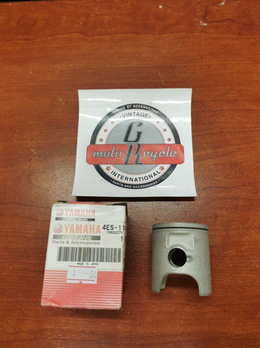NOS Yamaha YZ80 PISTON 4ES-11631-01-D0 Y86