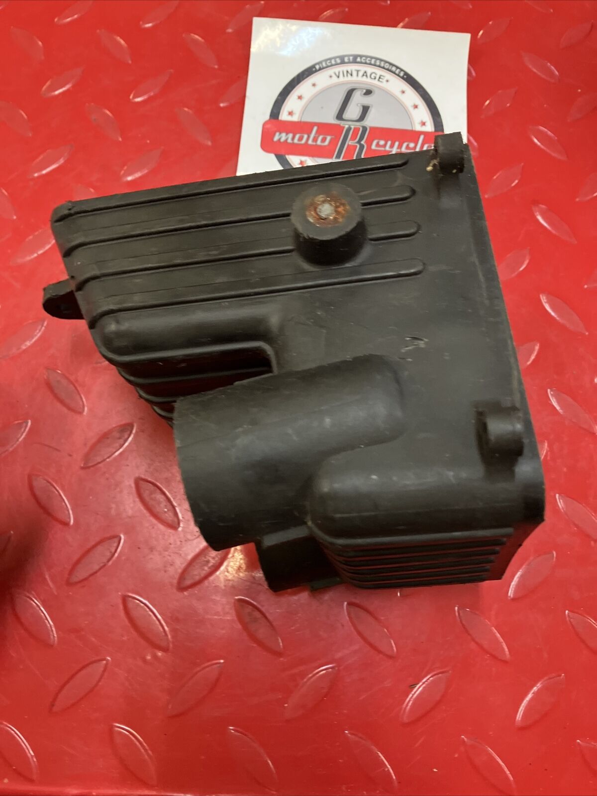Yamaha RD400 1977 Airbox air box cleaner filter cleaner intake housing case 1976