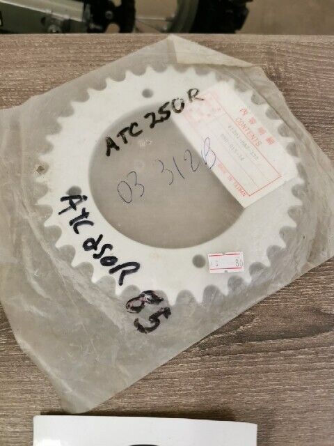 NOS HONDA ATC250R ATC85 SPROCKET 34T 41201-HA2-300 J57