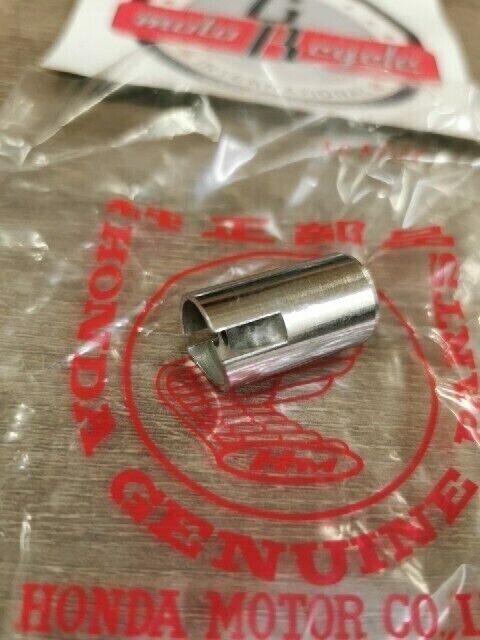 NEW NOS HONDA C110 C115 CA110 1962 S50 S65 1965 VALVE THROTTLE 16141-011-004 H95
