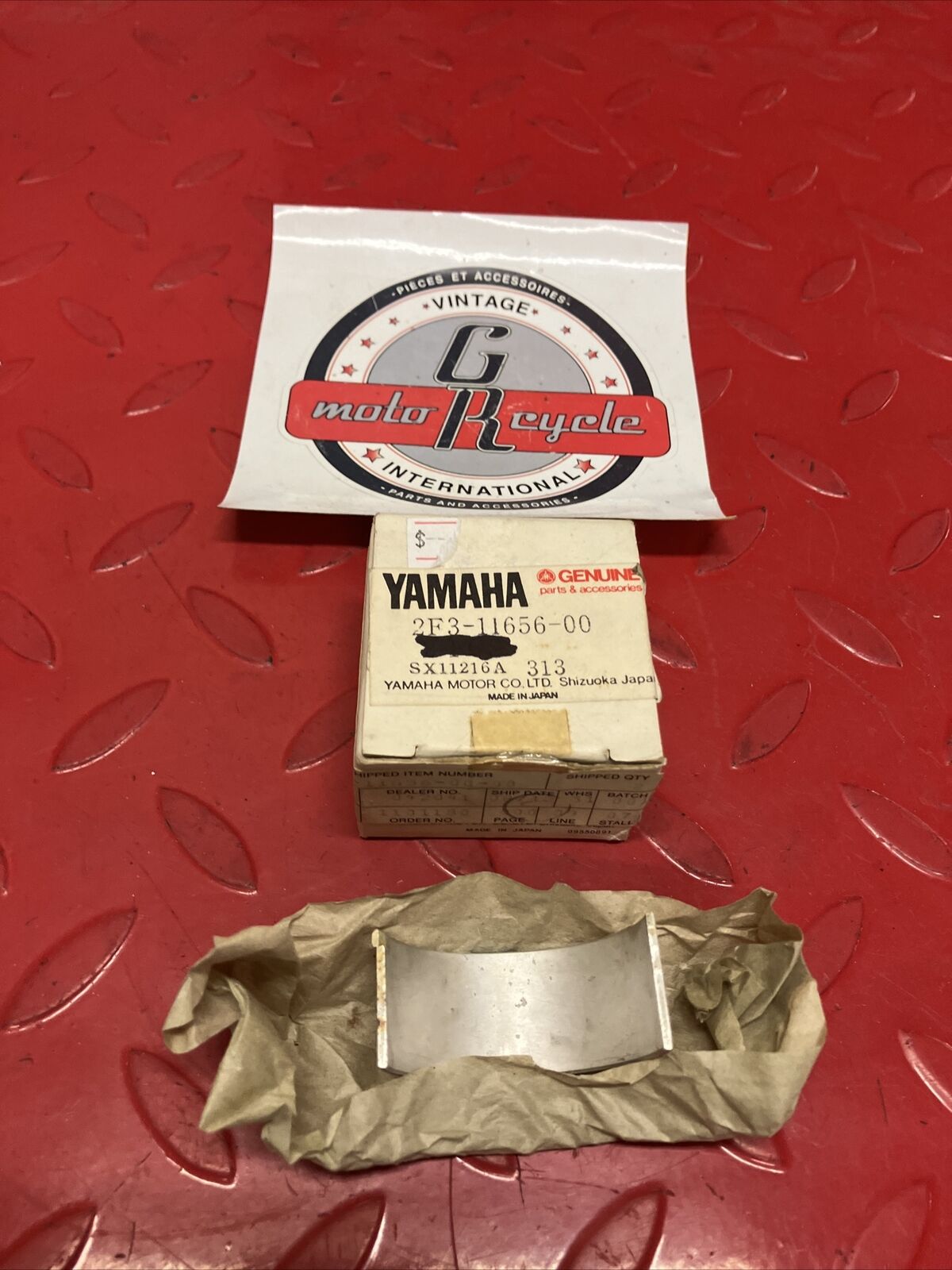 NOS YAMAHA PLANE BEARING 2F3-11656-00-00 SOLD EACH Y65