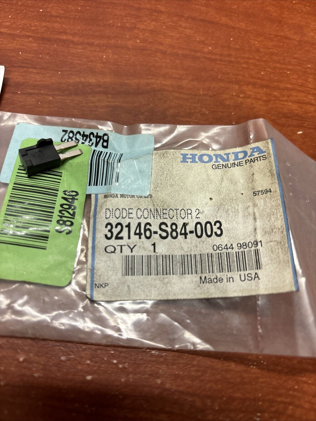 NOS Honda ACCORD CB400SS GL1800 DIODE CONNECTOR (2P) (3A) 32146-S84-003 H177