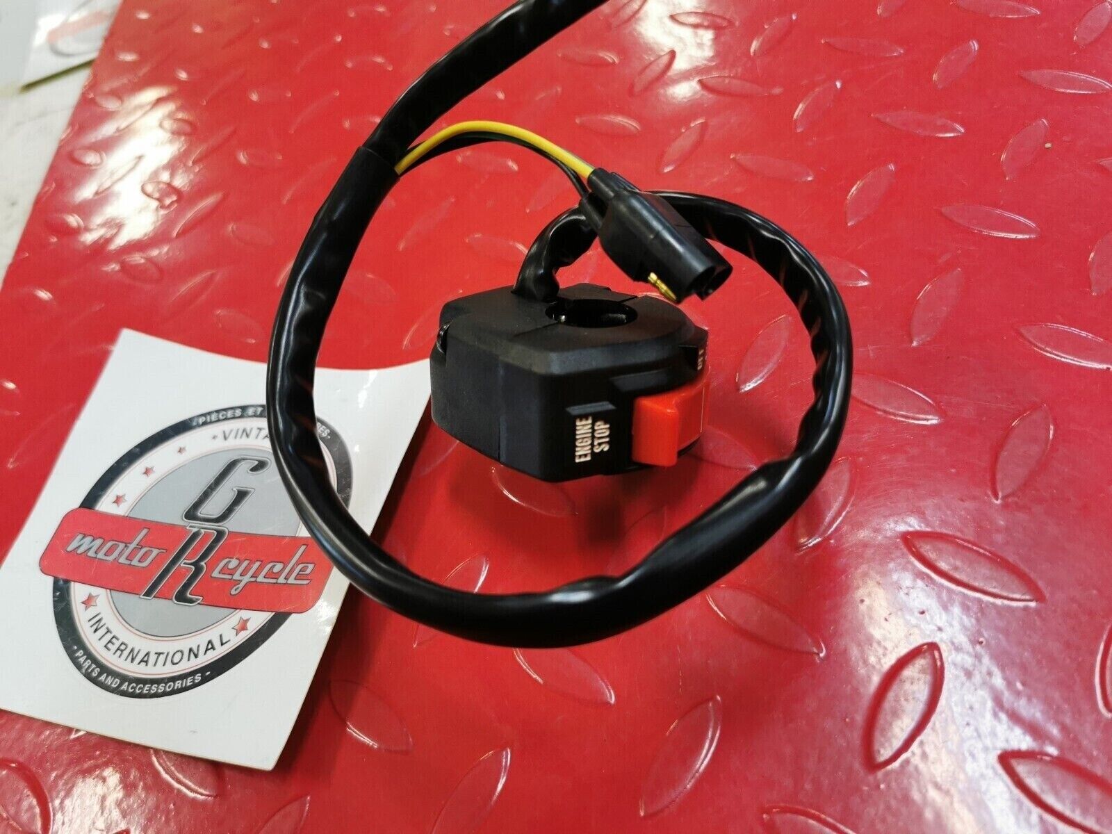 NOS Yamaha YTM200 83-85 HANDLE SWITCH 24W-83973-00 24W-83973-08 24W-83973-09 Y12