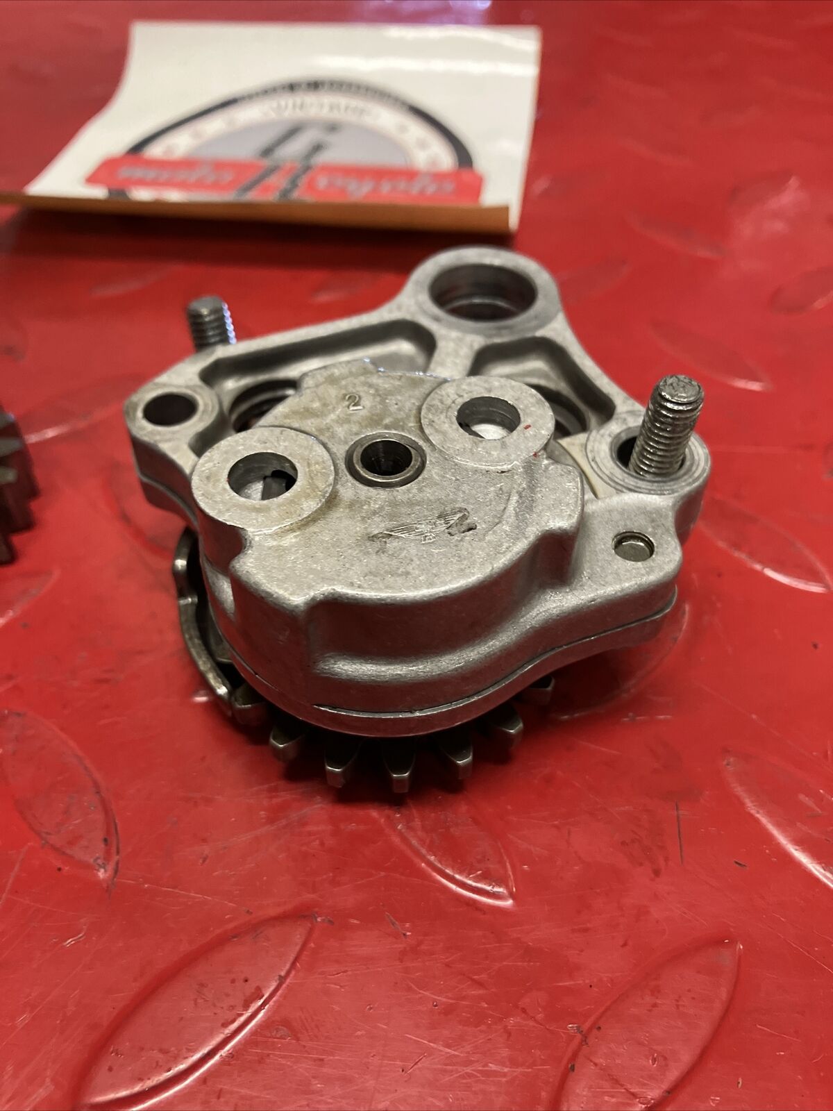 Honda XL250R 1982 Oil pump