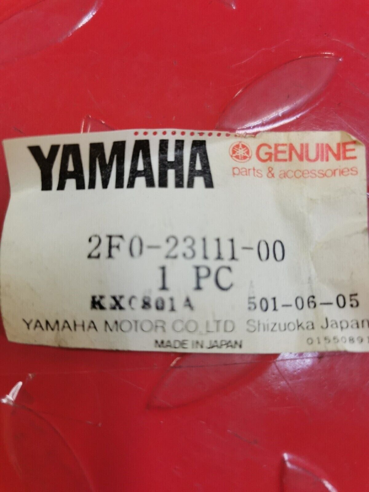 NOS YAMAHA XS650 1978 - 1983 BOLT CAP 2F0-23111-00-00 Y28